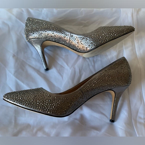 INC International Concepts Zitah6 Studded Classic Pump Heels Women’s 9M - Picture 2 of 14